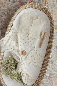 Lil Legs Dainty Floral Footie, Beanie & Blanket - Winter White