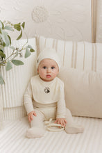 Load image into Gallery viewer, Ely&#39;s &amp; Co. Fruit Collection Footie &amp; Beanie - Ivory Pear