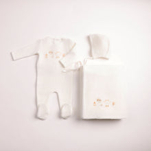 Load image into Gallery viewer, Bee and Dee All Things Baby Velour 3 Pc Set - Chalk White Girls