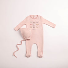 Load image into Gallery viewer, Bee and Dee Bib Collection Footie &amp; Bonnet - Pearly Pink