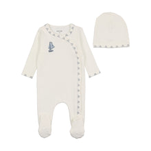Load image into Gallery viewer, Bee &amp; Dee Dutch Baby Footie &amp; Beanie - Chalk White Boys
