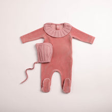 Load image into Gallery viewer, Bee and Dee Pleated Knit Velour Footie &amp; Bonnet - Tea Rose