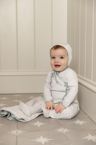 Bee & Dee Poplin Trim Footie & Bonnet - Boys Print