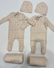 Load image into Gallery viewer, Bee and Dee Flutter and Fly Footie &amp; Beanie - Chalk White Boys