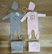 Load image into Gallery viewer, Bee and Dee Bib Collection 3 Pc Set - Coffee