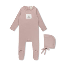 Load image into Gallery viewer, L'amour Lou Sweet Patch Footie &amp; Bonnet - Dusty Rose