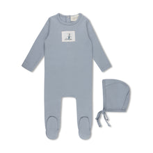 Load image into Gallery viewer, L'amour Lou Sweet Patch Footie &amp; Bonnet - Light Blue
