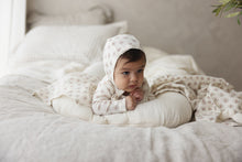 Load image into Gallery viewer, Lil Legs Geo Floral Printed Footie &amp; Bonnet - Cream/Pink